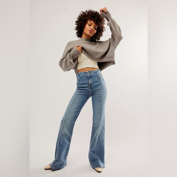 Free People Denim - NWT Free people CRVY Wild Honey Denim Jeans Flare leg size 30 short